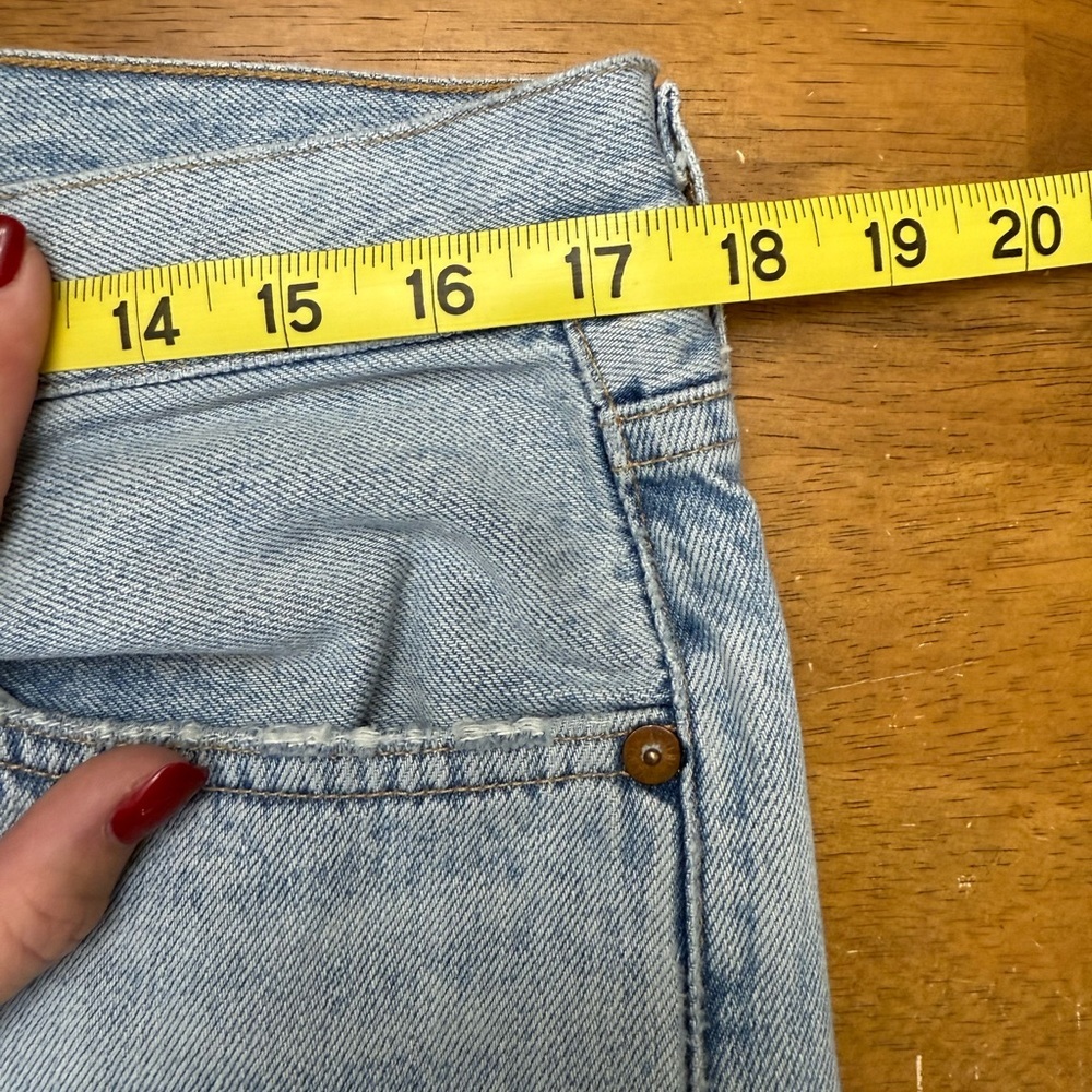 Agolde Distressed Riley Crop Jean 31 100% Cotton No Stretch - Picture 10 of 10